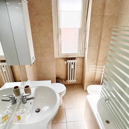 Appartement Ihost - Bergamo 12 *